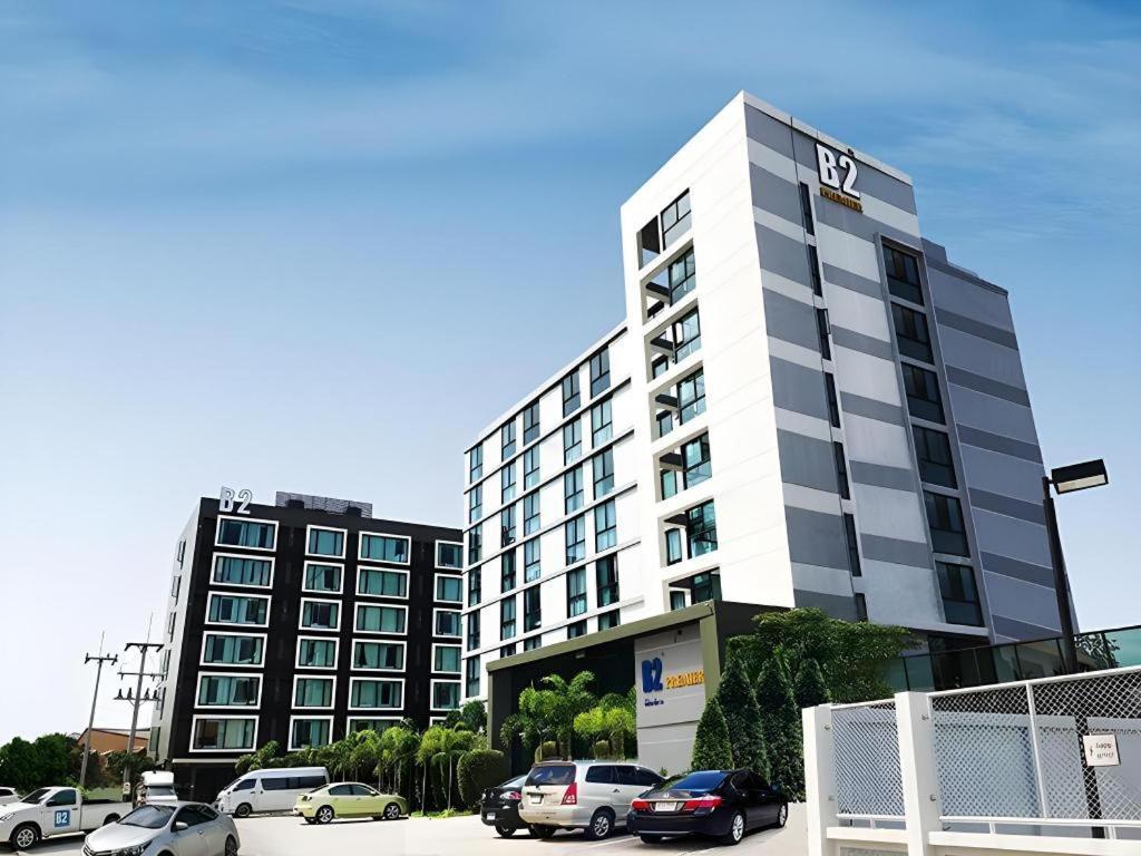 B2 South Pattaya Premier Hotel Экстерьер фото