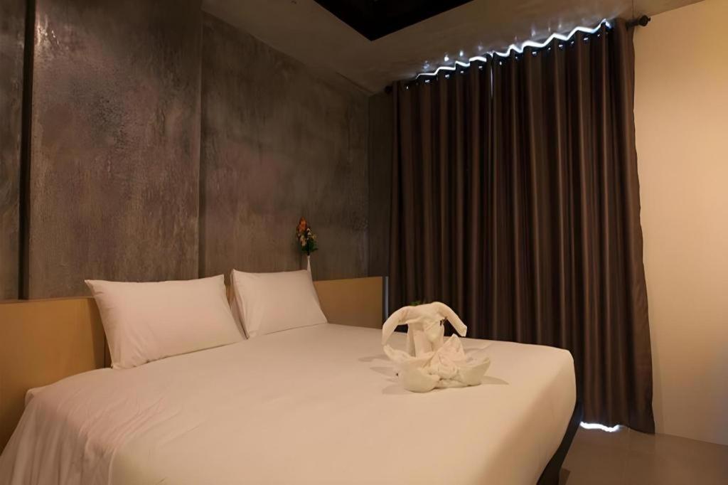 B2 South Pattaya Premier Hotel Экстерьер фото