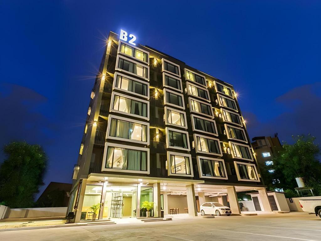 B2 South Pattaya Premier Hotel Экстерьер фото