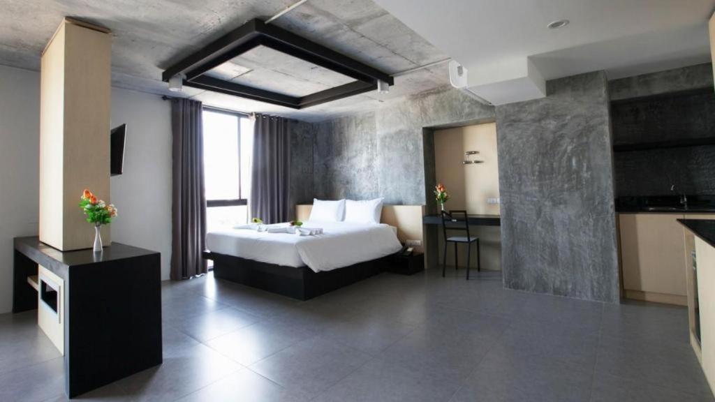 B2 South Pattaya Premier Hotel Экстерьер фото