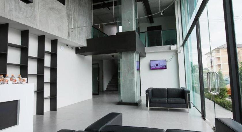 B2 South Pattaya Premier Hotel Экстерьер фото